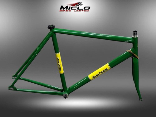 Custom made track - track, frameset