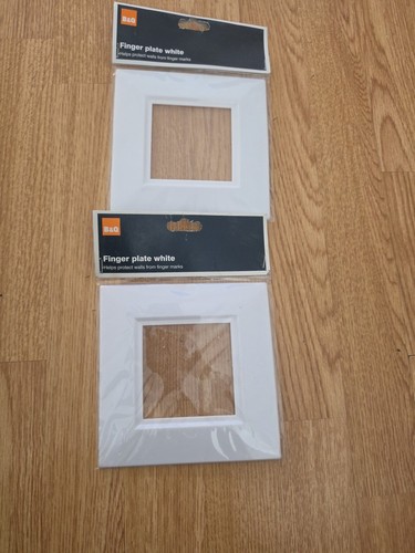 White finger plate - plate, light