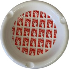 Musée Du Louvre Gien France