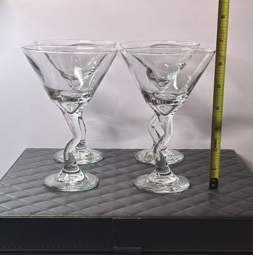 Twisted stem clear - stem, art