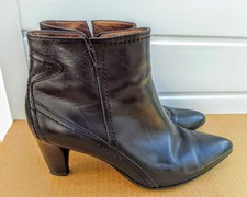 PETER KAISER SIZE 6 BLACK