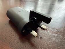 Nokia wall charger featuring