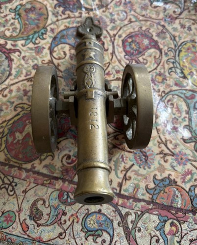 Vintage large very heavy - vintage, solid