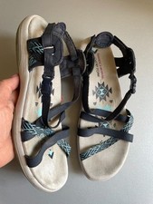 womens Skechers Reggae Slim Takes Two memory foam strappy sandals size 6-6.5