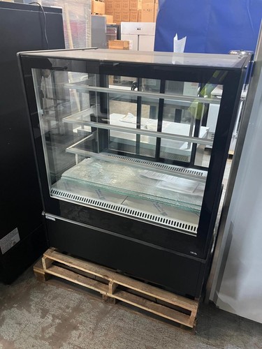 Patisserie serve over fridge - patisserie,
