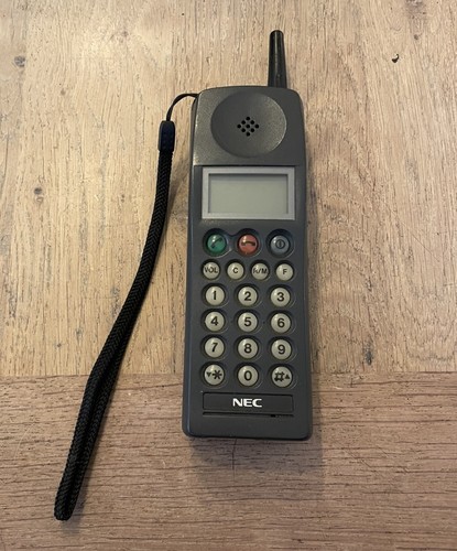 Retro vintage mobile - mobile, nec