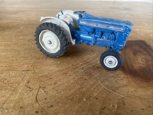 Britains ford 5000 6600 - 1:32,