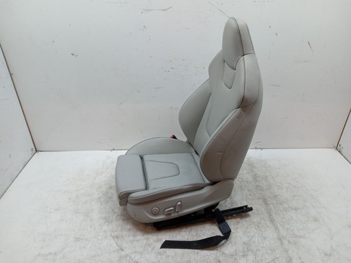 Audi front seat - front, left