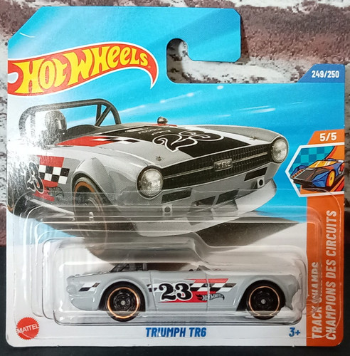 Hot wheels triumph tr6 - -,