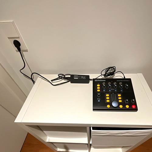 Presonus monitor station - monitor, v2