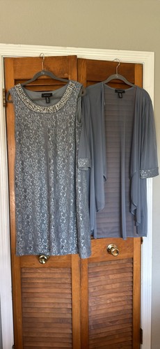 Richards size 12 - m, wedding