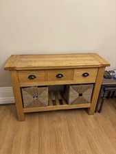 DFS Chateaux Solid Oak Console