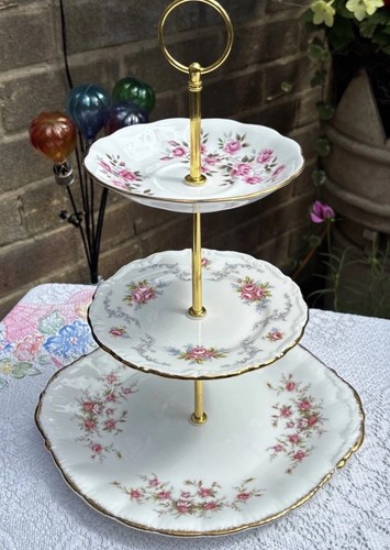Pretty vintage paragon royal - pretty,