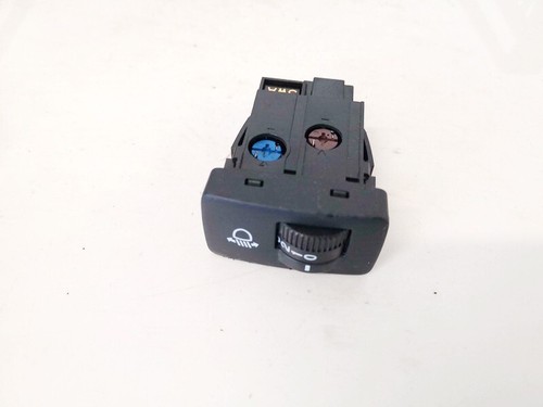 M31062 headlight range - ,