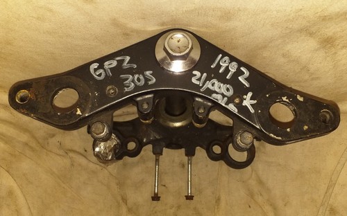 Kawasaki gpz 305 yokes - ,