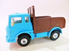 CORGI 503 'BEDFORD TRACTOR UNIT STAKE LORRY/TRUCK'. CODE 3. VGC. VINTAGE