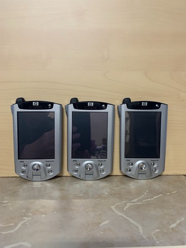 Three lot ipaq h5550 - three,