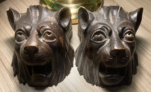 Pair antique wooden lion - wooden,