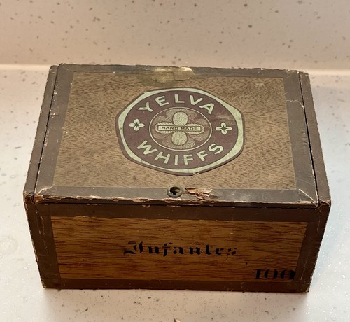 Vintage wooden cigar box yelva - wooden,