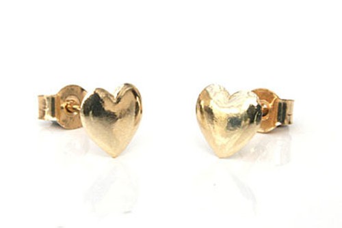 9ct gold heart studs small - heart,