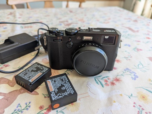Fujifilm x100f black - x100f, 24.3mp