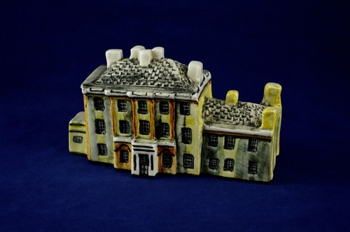 Rare tey pottery highgrove - rare,