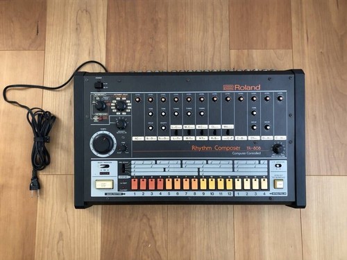 Roland 808 analog - analog, rhythm