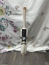 Gunn & Moore GM Hero Cricket