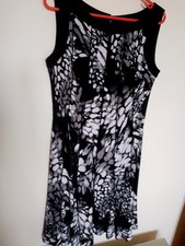 Black & Grey Fit & Flare Dress by Sandra Darren Size 10