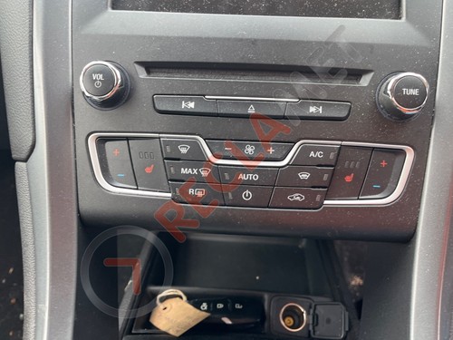 Ford mondeo titanium mk5 - mondeo, cd391