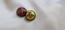 ONE LARGE GUCCI BEE METAL ENAMEL BUTTON 24MM