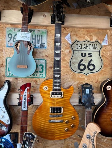 Gibson gary moore signature - moore,