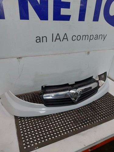 Front grille vauxhall vivaro - grille,