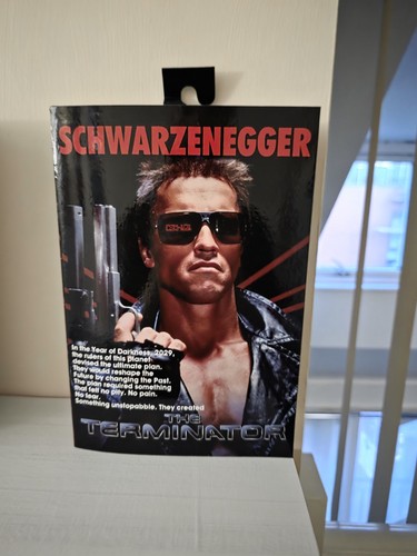 Neca terminator 800 - t-800, tech