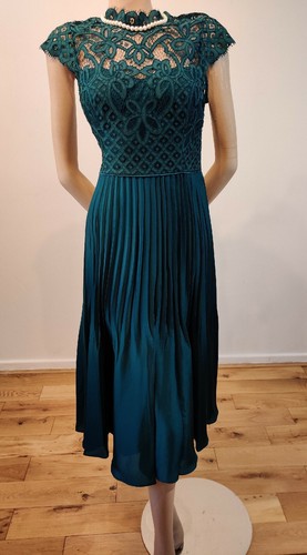 New with tags - coast, pleat