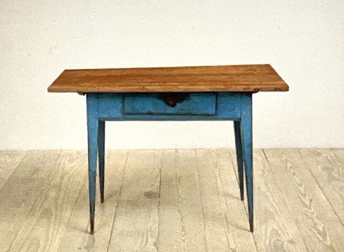 Gustavian table with - gustavian,