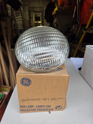 300w par56 240v wide - 300w,