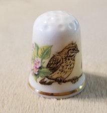 Oakley Fine Bone China Thimble Made In England Bird Flowers Butterfly Collector