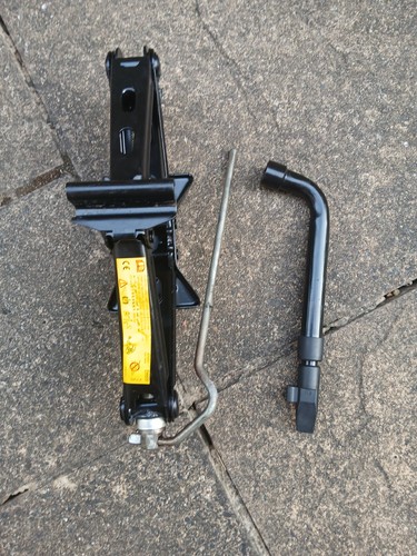 Small car jack scissor - small,
