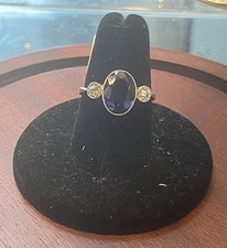 18ct Gold & platinum ring with Diamond & Blue Synthetic Spinel - Size O 1/2