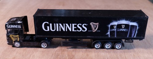 Die cast scale - die-cast, 1:64