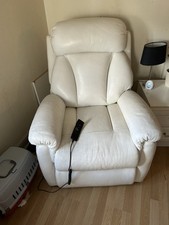 La-Z-Boy Electric Recliner