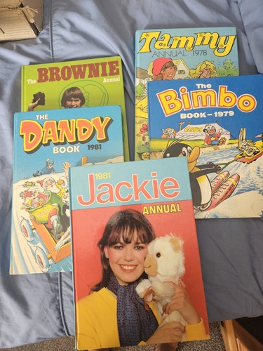 Girls various annuals - girls, lot