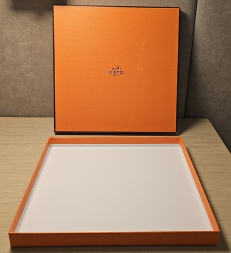 Authentic hermes scarf - authentic,