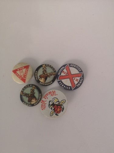 Five vintage tin metal - five, tin/metal