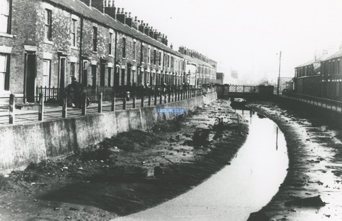 Hull memory lane - hull, lane: