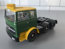 Gescha 1:50 CODE 3 Hand