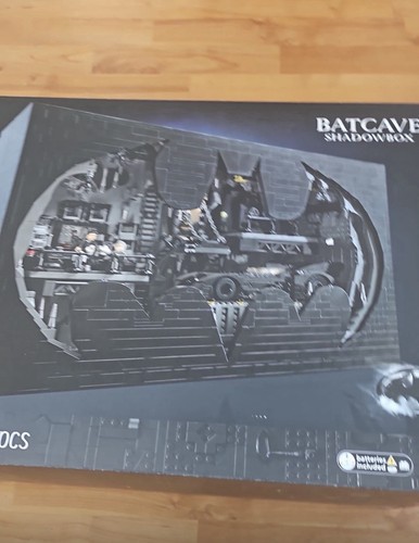 Lego batman returns batcave - batman,