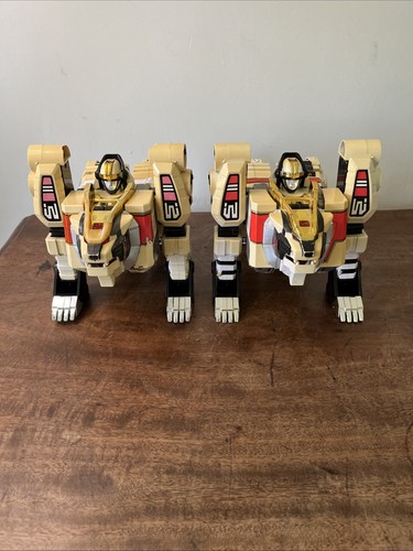 Mighty morphin power rangers - mighty,