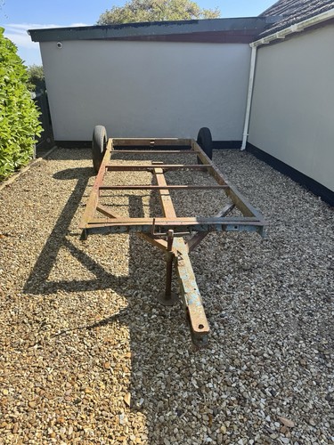 Sturdy trailer chassis heavy - sturdy,